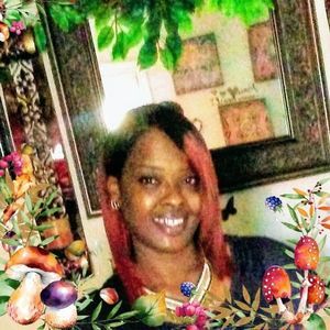 Meet your Posher, Kisha